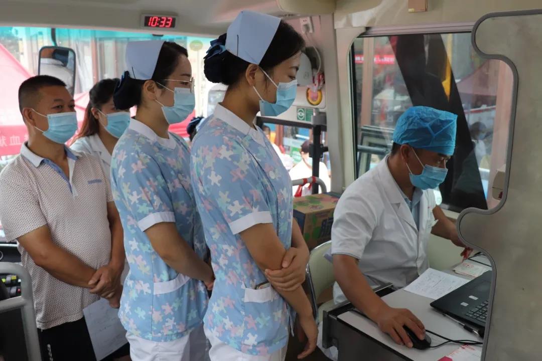 热血救死扶伤 践行使命担当 ▏西安经开妇幼医院开展无偿献血活动(图10)