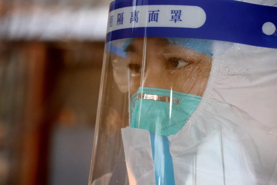 弘扬抗疫精神 点赞抗疫英雄 ▏西安经开妇幼医院组建核酸采样队参与疫情防控(图4)